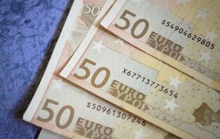 Валютний курс: долар та євро стрімко ростуть в ціні