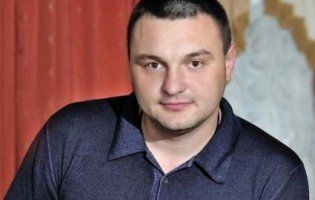 Кандидат в депутати від Медведчука після виборів забрав у людей передвиборчі подарунки