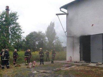 НП у Луцьку: горить електростанція (фото)