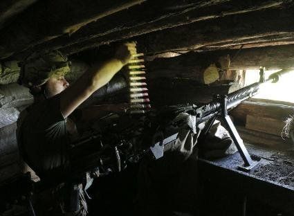 На Донбасі є втрати серед українських бійців: бойовики били із заборонених мінометів