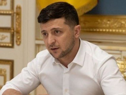 «Голови геть»: Зеленський не обмежився звільненням поліцейських «бурштинових» регіонів