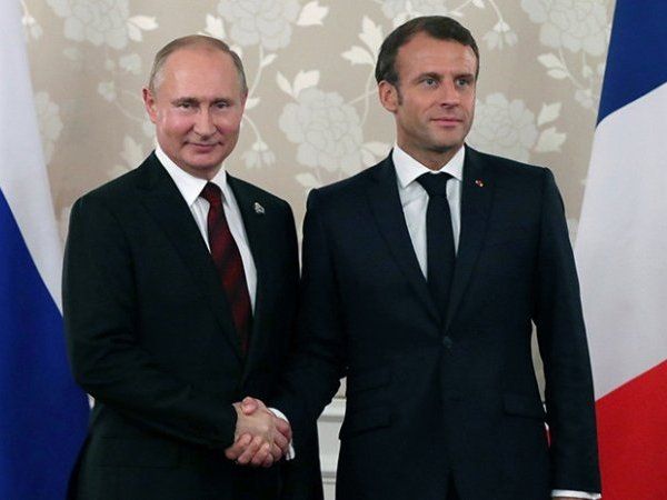 Франція хоче зняти санкції з Росії