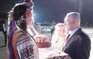 Прем’єр Ізраїлю Нетаньяху заступився за дружину після «події з хлібом» (відео)