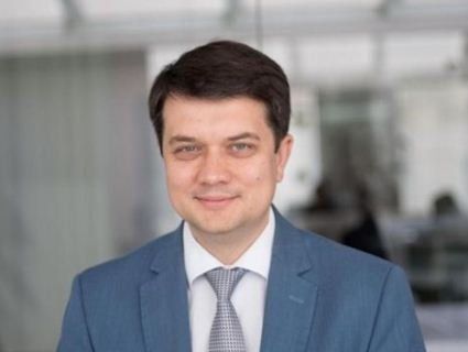 «Слуги» визначилися зі спікером: відомо, хто буде наступником Парубія