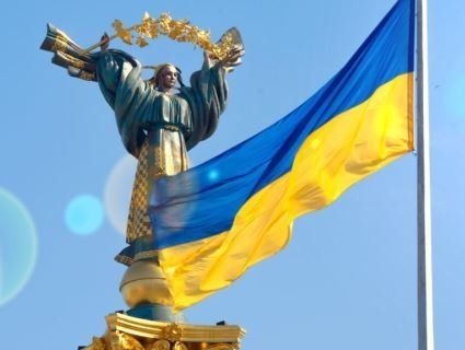 Промова президента, офіційна «Хода гідності» і альтернативний Марш захисників – День Незалежності в Києві online
