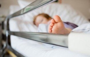 В Україні помер 5-річний хлопчик від кору: батьки відмовлялись вакцинувати дітей