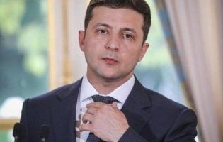 Зеленський хоче забирати у нардепів мандати: причини