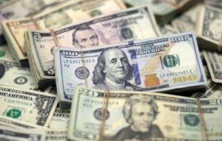 Коли не можна купувати валюту: аналітики розповіли про рекордний курс долара