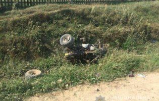 На Буковині у страшній ДТП загинув 8-річний хлопчик на квадроциклі (відео)