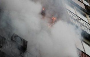 Евакуювали 28 людей – в Івано-Франківську виникла пожежа в багатоповерхівці
