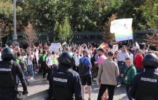 Після Маршу рівності в Харкові відбулися сутички – є постраждалі (відео)