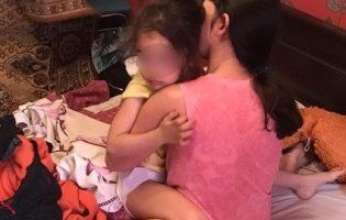 Спільників подружжя, яке в Кривому Розі знімало порно із 4-річною дочкою, піймали в Бразилії