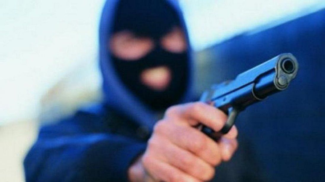 Пограбування на мільйон: у Луцьку затримали підозрюваного