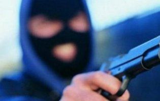 Пограбування на мільйон: у Луцьку затримали підозрюваного