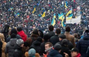 Рух опору капітуляції: на Майдані скликають віче