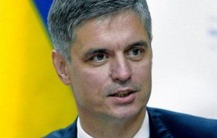 Відведення військ на Донбасі скасували