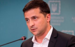 «Замануха» для Зеленського: експерт пояснив, чому українська влада наполягає на виборах