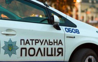 Двох патрульних підозрюють у катуванні людей