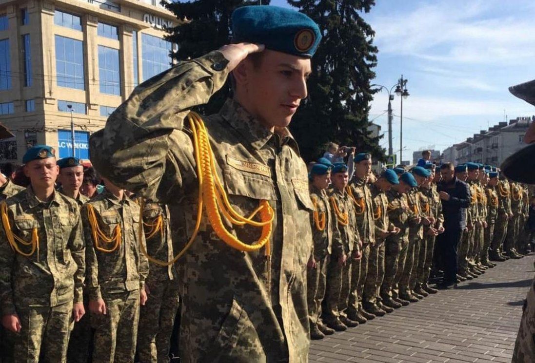 Якою була посвята учнів війського ліцею в Луцьку (фото)