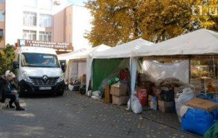 Як розбирають ринок у центрі Луцька (відео)