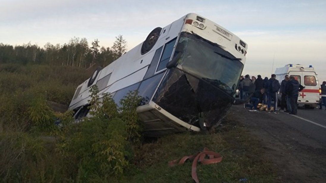 В Угорщині перевернувся автобус з українцями: 10 постраждалих