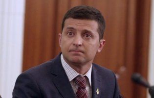 За 14 годин прес-марафону Зеленський видав 14 тверджень, половина з яких є брехливими