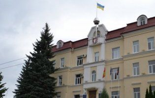 Депутати Луцькради закликають захищати права українських вчителів