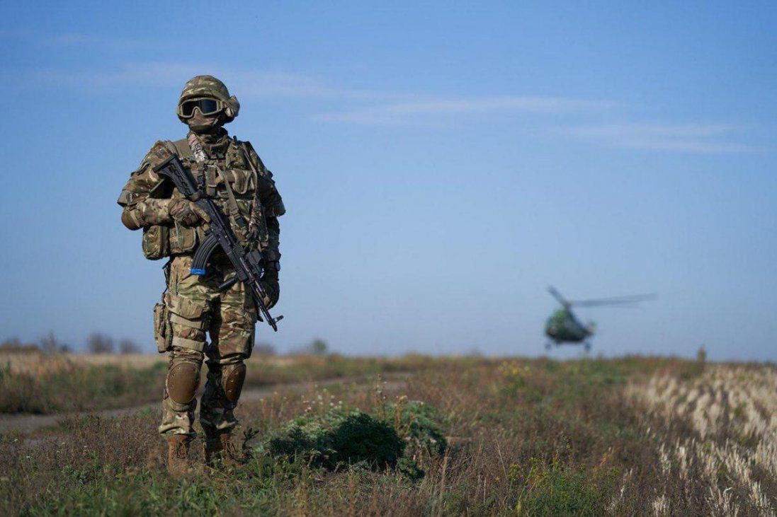 Українська сторона готова до розведення військ у Петрівському
