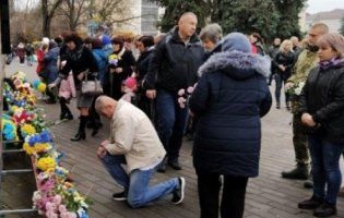 Лучани вшанували захисників, загиблих на сході України (фото)