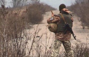 Четверо українських військових отримали мінно-вибухові травми