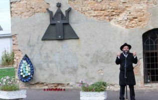 Рабин Луцька закликав повернути синагогу іудеям