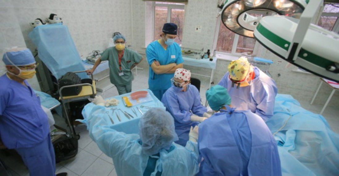 Вперше в Україні: на Волині провели трансплантацію в районній лікарні (відео)
