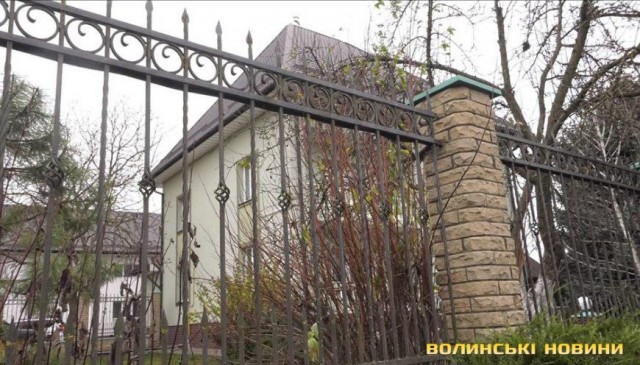 Будинок Юрія Семенюка