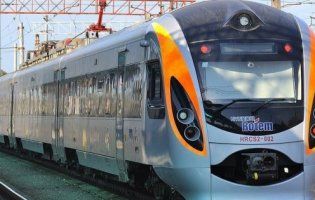 Зі Львова обіцяють запустити швидкісні потяги до Кракова, Праги, Відня