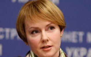 Олена Зеркаль звільняється з посади заступниці міністра