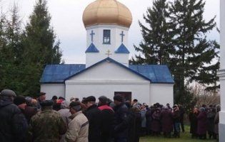 Релігійні протистояння на Волині: ще в одному селі вирішують про церкву УПЦ чи ПЦУ (відео)