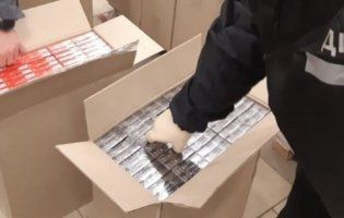 У Харкові виявили контрафакт із Волині на мільйон гривень (фото, відео)