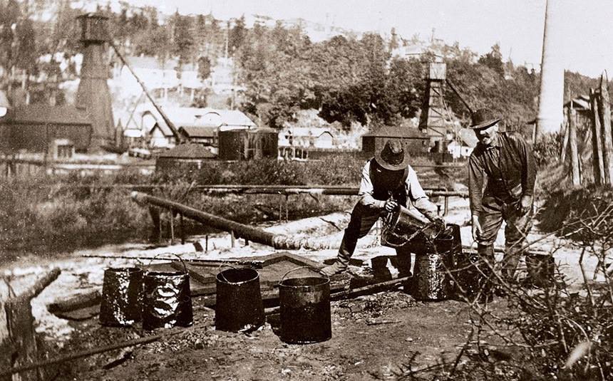 Працівники нафтових копалень у Бориславі, 1930-ті роки.