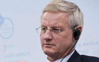 Дії Зеленського порівняли зі справами Януковича