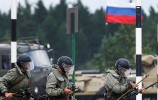 Росія перекинула на Донбас новітню техніку (фото)