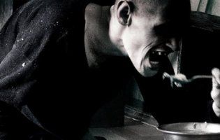 Зв’язують, б’ють і ґвалтують – як знущаються над пацієнтами в інтернаті Дніпропетровщини (фото 18+)