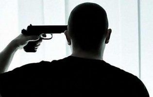 На Київщині поліцейський вистрілив собі у голову