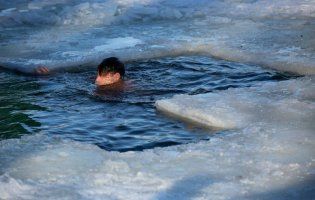 Завдяки моржуванню позбувся проблем зі спиною