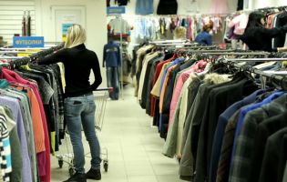 «Ми гідна нація»: в Україну хочуть заборонити ввозити гуманітарку