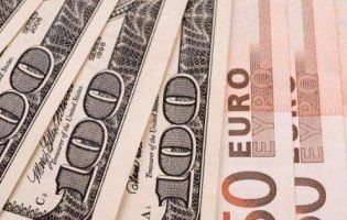 Долар здешевів: курс валют в Україні 3 січня