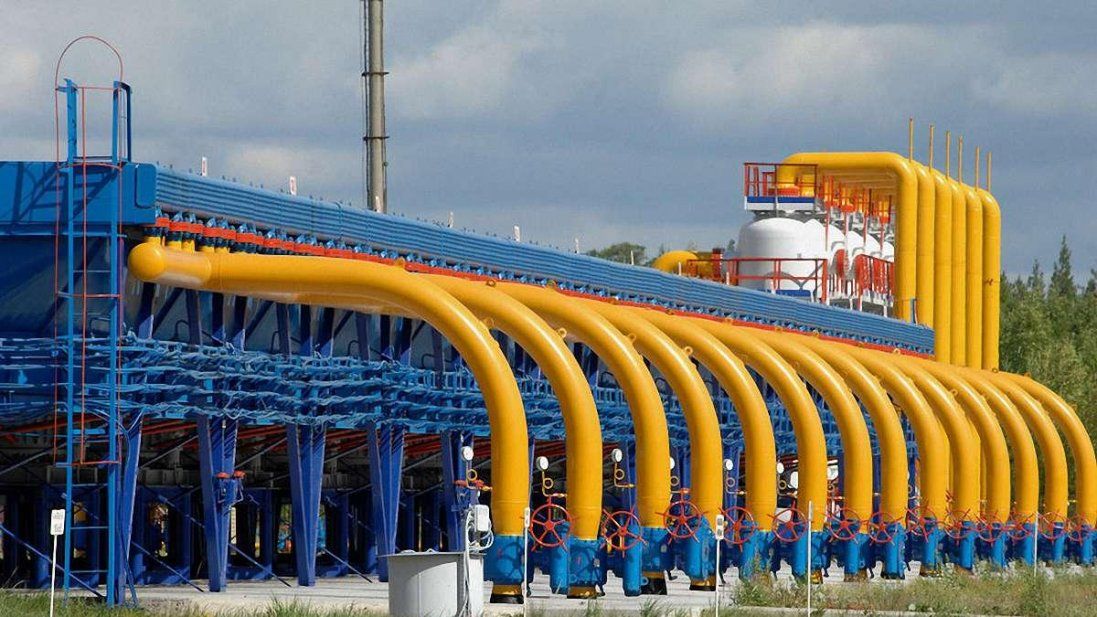 Газпром різко скоротив транзит газу через Україну