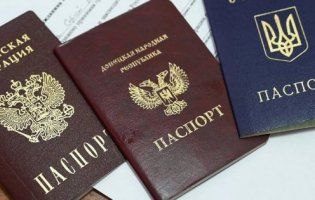 У псевдореспубліці затримують за відсутність паспорта «ДНР», відбирають квартири та автомобілі