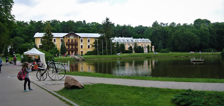 Курорт Наленчув