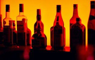 Лучанці, яка торгувала контрафактним алкоголем, загрожує 7 років в'язниці