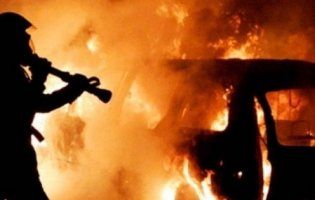 На штрафмайданчику в Одесі згоріло 20 автомобілів
